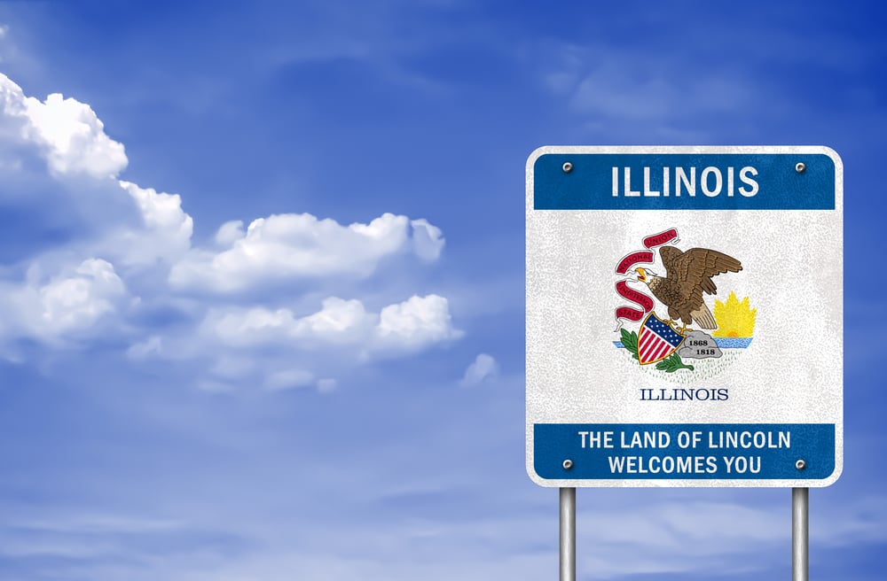 road sign marking the state of Illinois