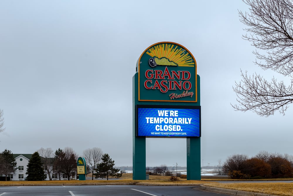 Grand Casino in Hinckley, Minnesota displaying sign saying it is temporarily closed